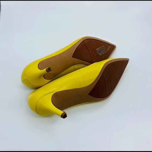 NWOT Franco Sarto Yellow Pumps, Size 7M - Picture 5 of 5